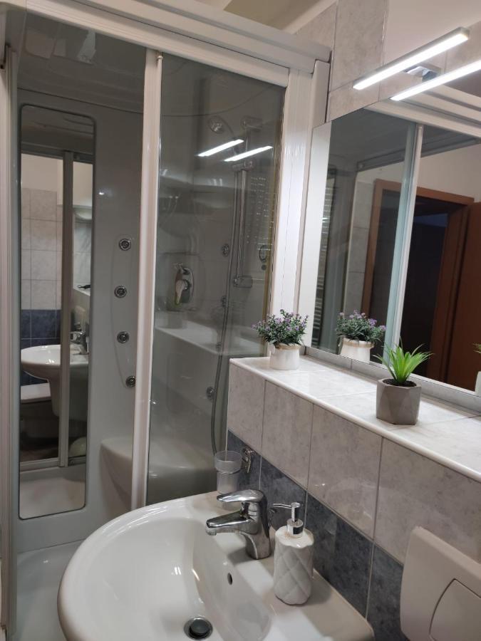 Apartment Sve U 5 Minuta Ζαντάρ Εξωτερικό φωτογραφία